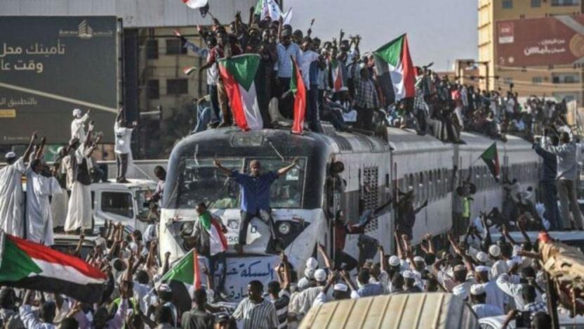 Sudan Komünist Partisi Sözcüsü: Barışı ve demokrasiyi ancak halk cephesi getirebilir