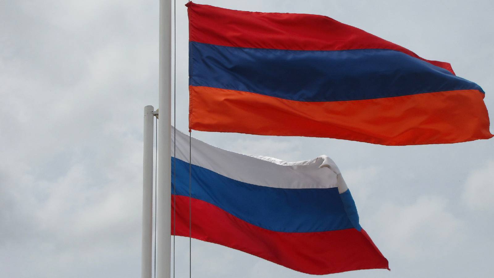 Rusya, “dost olmayan” adımları nedeniyle Ermenistan’a nota verdi