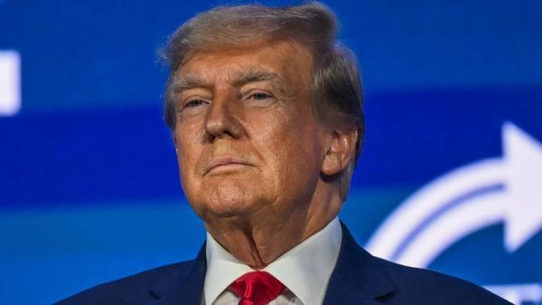 Trump’tan Amerikalılara müjde: Gümrük vergilerinden elde edilen gelirlerden kişi başına en az 2 bin dolar aktarılacak