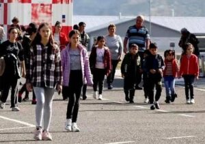 Ermenistan Başbakanı Paşinyan: “Dağlık Karabağ’dan 40 bin aileyi ağırlamaya hazırız”