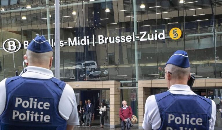 Hollanda, Belçika ve Lüksemburg polisi 3 ülkede takip ve tutuklama yapabilecek