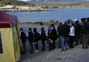 Yunanistan, AB-Türkiye arasındaki göçmen anlaşmasını ‘genişletmek’ istiyor
