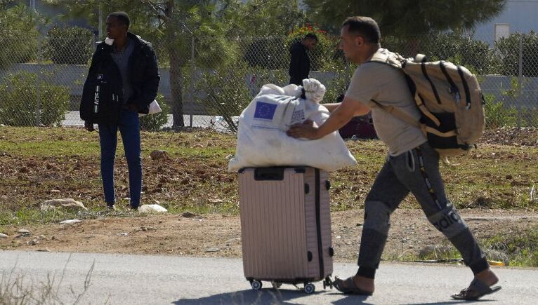 Güney Kıbrıs, Suriyelileri ülkelerine göndermek için güvenli bölgelerin tespit edilmesini istedi