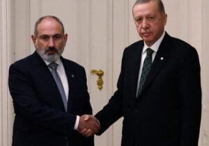 Erdoğan, Ermenistan Başbakanı Paşinyan ile görüştü