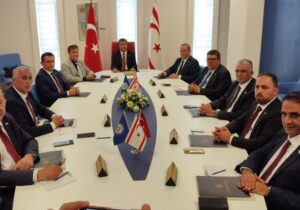 Üstel, DAÜ özel gündemi ile yapılan Bakanlar Kurulu ardından açıklama yaptı: “Üniversitemizden vazgeçmeyeceğiz!”