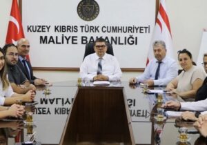 Maliye Bakanı çıkan haberlere üzüldüğünü belirtti
