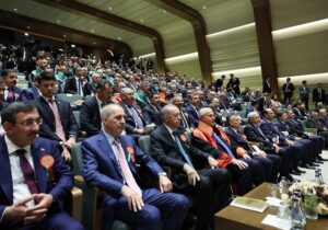 Erdoğan: “85 milyonun kabul edeceği bir Anayasa hazırlamalıyız”