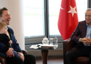 Erdoğan, Musk’la buluştu: Tesla’nın yedinci fabrikasını Türkiye’de kurması için çağrı yaptı (Video)
