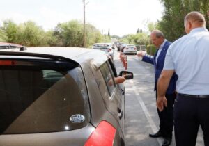 Tatar, sınır kapılarındaki geçişlerin hızlandırılması için konunun takipçisi olacağını söyledi