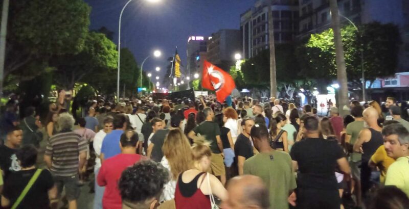 Faşist saldırılara karşı yurttaşlar Limasol’da sokağa indi