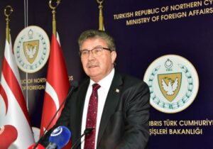 Üstel yarın UBP Başkan adaylığı için resmi başvuru yapacak