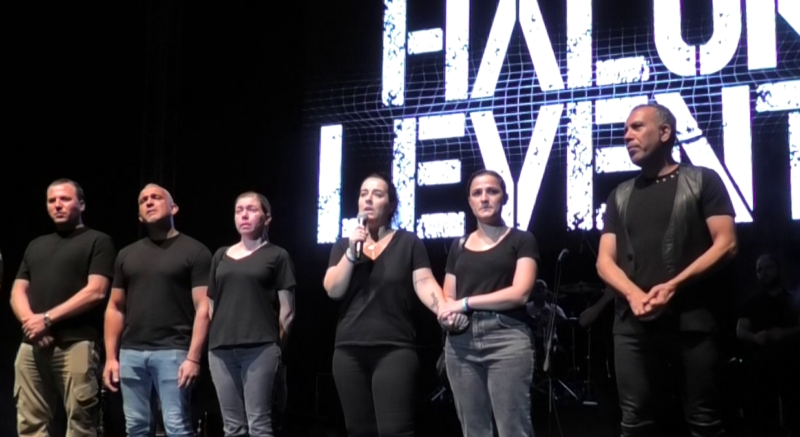 Haluk Levent’ten Şampiyon Meleklere destek