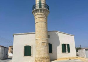 Larnaka’daki Vuda Camisi’nin restorasyon çalışmaları tamamlandı
