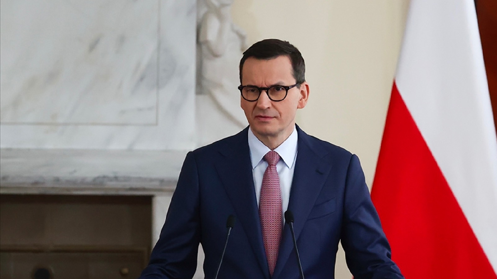 Polonya Başbakanı Morawiecki: “Avrupa’ya yasa dışı göçmen kabul edilmemesi konusunda uyarıda bulunuyoruz”