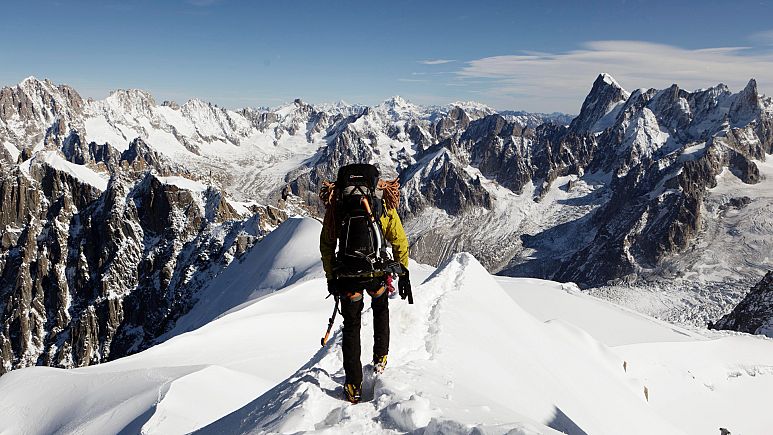 Mont Blanc: Batı Avrupa’nın en yüksek zirvesi iki yılda iki metreden fazla küçüldü