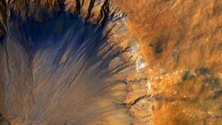 Mars’ta şimdiye kadar tespit edilmiş en büyük deprem gerçekleşti ve 6 saat sürdü