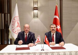 Türkiye ile bir protokol de sağlık alanında imzalandı
