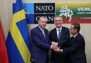 AKP iktidarında ‘NATO onayına’ karşı çatlak sesler: “Tarih bunu affetmez”