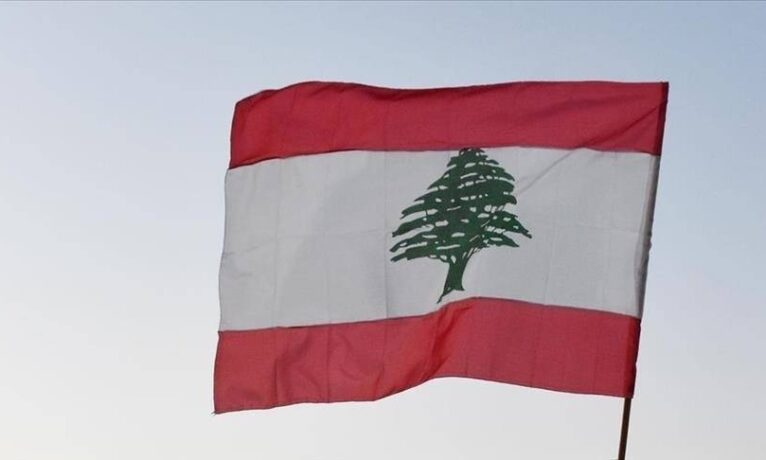 Lübnan Çevre Bakanlığı: İsrail, yaptığı bombardımanla ülkenin güneyinde 462 hektar alanı yaktı