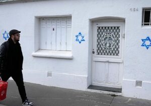 Fransa İçişleri Bakanı: “7 Ekim’den bu yana antisemitik eylemlerde patlama yaşanıyor”