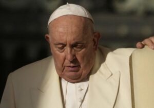 Papa Francis: “Gazze’deki savaş terörizme dönüştü”