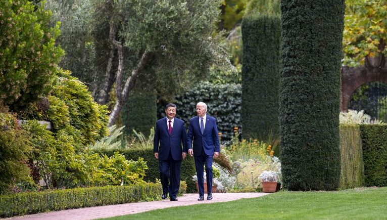 ABD-Çin ilişkileri: Biden-Şi dört saat görüştü