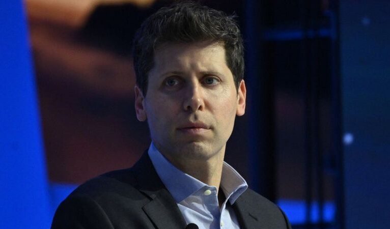 Sam Altman OpenAI’a CEO olarak geri dönüyor