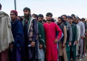 Pakistan 200 bin Afgan sığınmacıyı sınır dışı etti