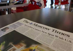 Rusya, ülkenin en ünlü İngilizce yayınlarından Moscow Times’ı “yabancı ajan” ilan etti