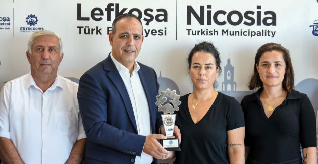 Ülker Lefkoşa Maratonu’ndan elde edilen 2 milyon 250 bin TL, Şampiyon Melekleri Yaşatma Derneği’ne takdim edildi