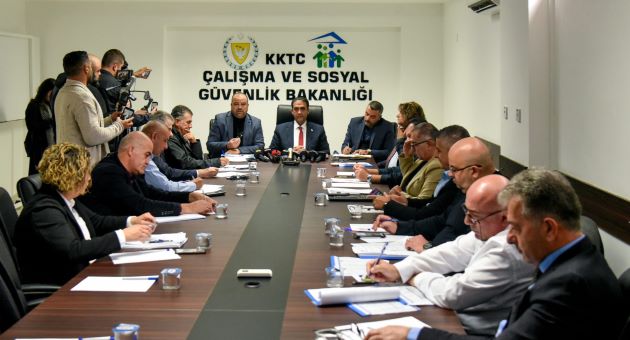 Asgari ücret toplantısı yarım kaldı