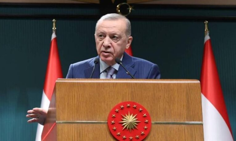 Erdoğan yine İstanbul Sözleşmesi’ni hedef aldı: “Marjinal grupların istismar malzemesi…”