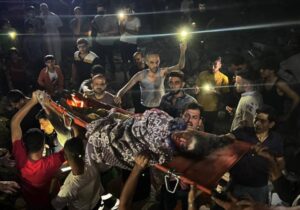 Gazze’de 39. gün: İsrail’in ablukadaki Gazze’ye yoğun bombardımanı sürüyor