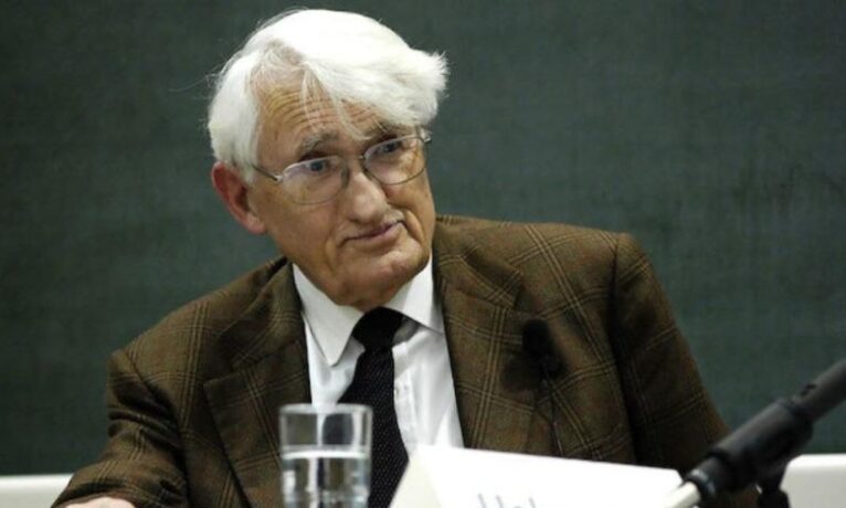 Habermas’ın da aralarında olduğu dört Alman akademisyenden İsrail’e destek