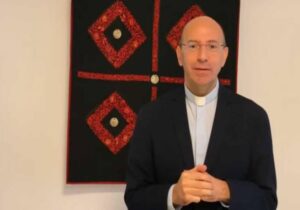 Filistinli Rahip Raheb: “75 günde Gazze’deki Hristiyan topluluğunun yüzde 3’ü öldürüldü”