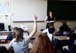 Gençlerin matematik ve okuma becerilerinde ‘benzeri görülmemiş’ bir düşüş yaşandı