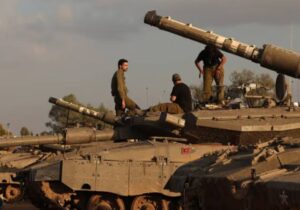Biden yönetimi, İsrail’e 106,5 milyon dolarlık tank mermisi satmak için acil durum yetkisi kullandı