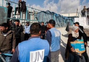 İsrail ordusu, BM’ye ait yardım konvoyuna ateş açtı