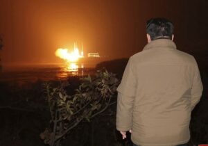 Kuzey Kore uydularına müdahaleyi savaş ilanı sayacağını açıkladı