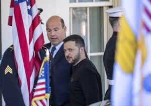 Zelenskiy, ABD’den acil destek gelmezse savaşı kaybedebileceklerini söyledi
