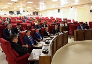 Hazırladıkları bütçe ile hem halkı hem de Türkiye’yi soyuyorlar: BÜTÇEYİ DE KENDİLERİNE BENZETTİLER