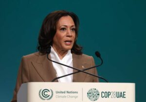 ABD Başkan Yardımcısı Harris: “ABD, Filistinlilerin topraklarından zorla gönderilmesine izin vermeyecek”