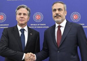 NATO’nun genişlemesi komisyondan geçti: Blinken Fidan’ı aradı, Kıbrıs konusu da gündeme geldi