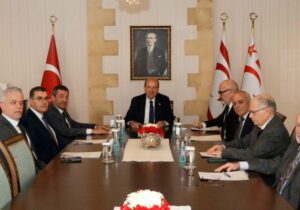 Cumhurbaşkanlığında gündem Kıbrıs sorunu