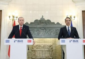 Liderler Atina’da görüştü: İlişkileri yeniden canlandırmaya karar verdik