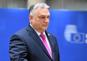 AB, Ruslara vize şartlarını hafifleten Macaristan’dan açıklama istedi