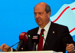 Tatar: “Kıbrıs’ta yeni bir anlaşma yapılacaksa iki devletli bir siyasi çözüm modeli şeklinde olmalı”
