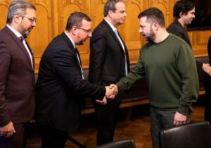 İsviçre, Ukrayna Devlet Başkanı Zelenski’nin talebi üzerine küresel bir barış zirvesine ev sahipliği yapmayı kabul etti