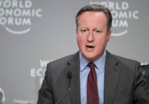 Cameron, el konulan Rus varlıklarının Ukrayna’nın yeniden inşasında kullanılması için baskıyı artırdı