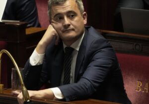 Fransa 1 Ocak’tan itibaren yurt dışından görevli gelen imamlara kapılarını kapatıyor